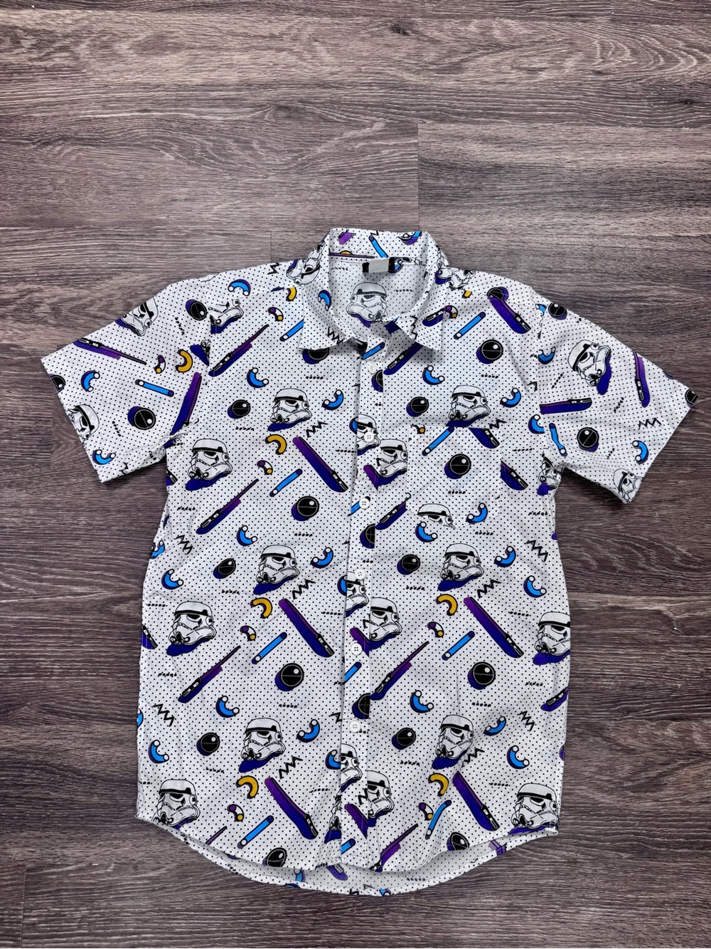 Star Wars Stormtrooper Lightsaber Button Up Shirt Adult Small Retro Print - Picture 1 of 5